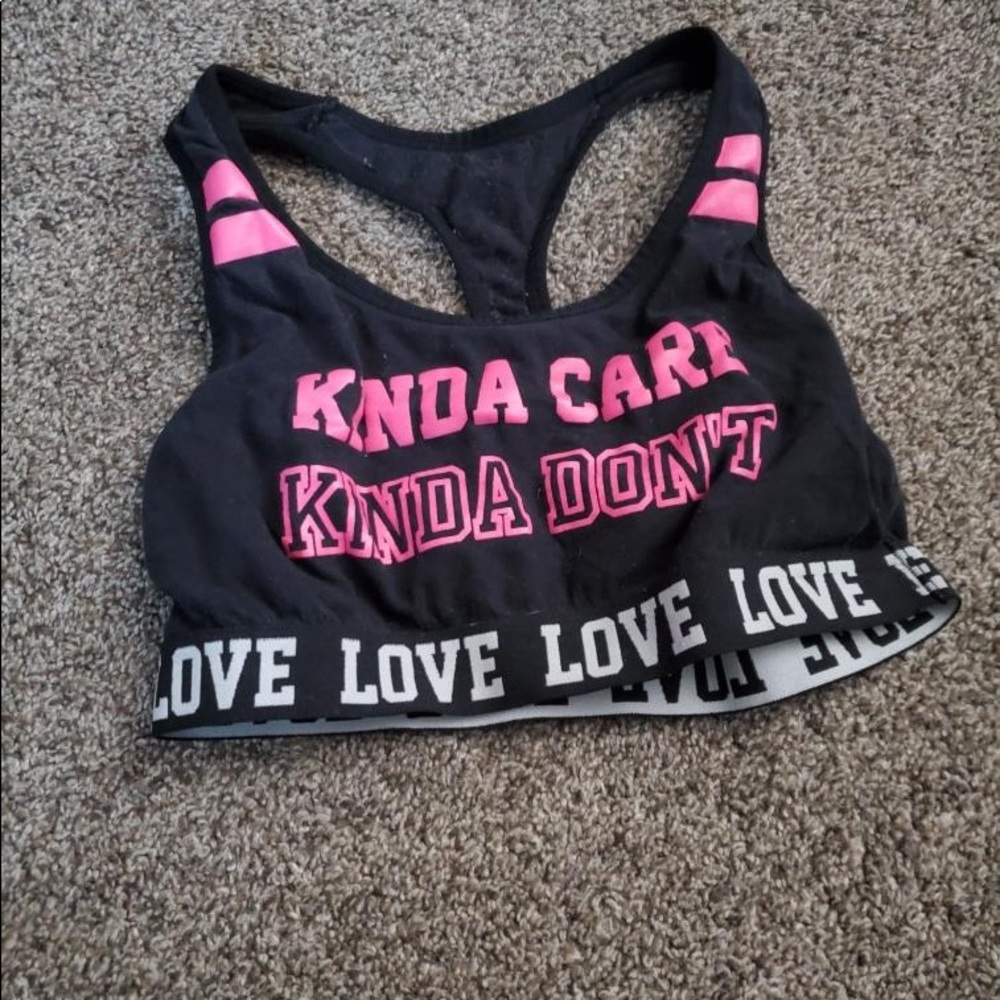 Sports bra